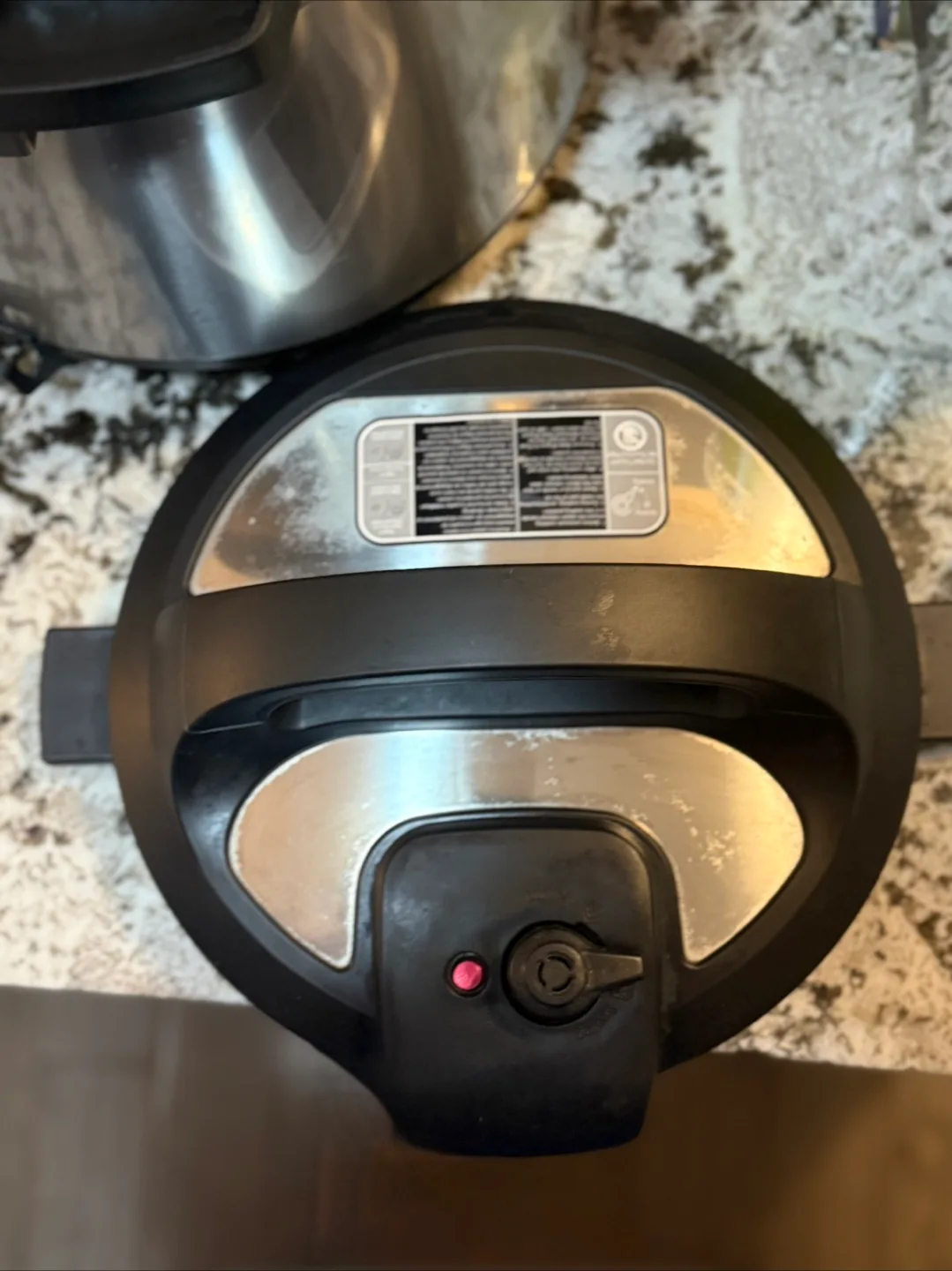 Instant Pot Duo Plus 9-in-1 (6 Quart) – Lightly Used image indicator(5)