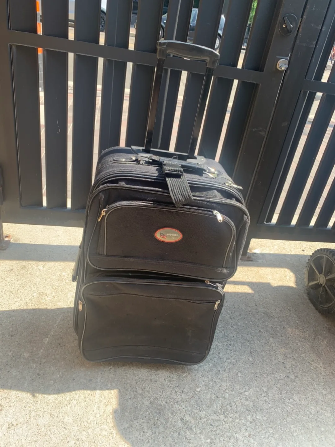 Travelling bag thumbnail