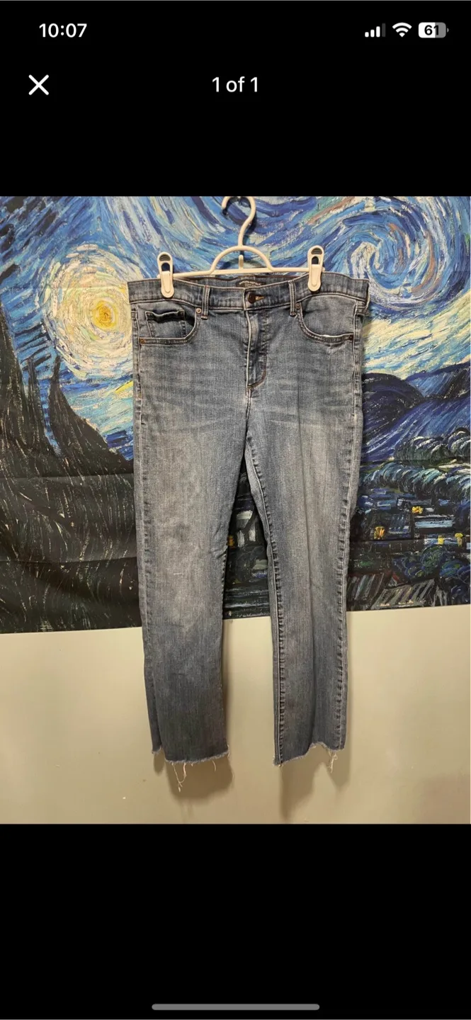 Jeans thumbnail