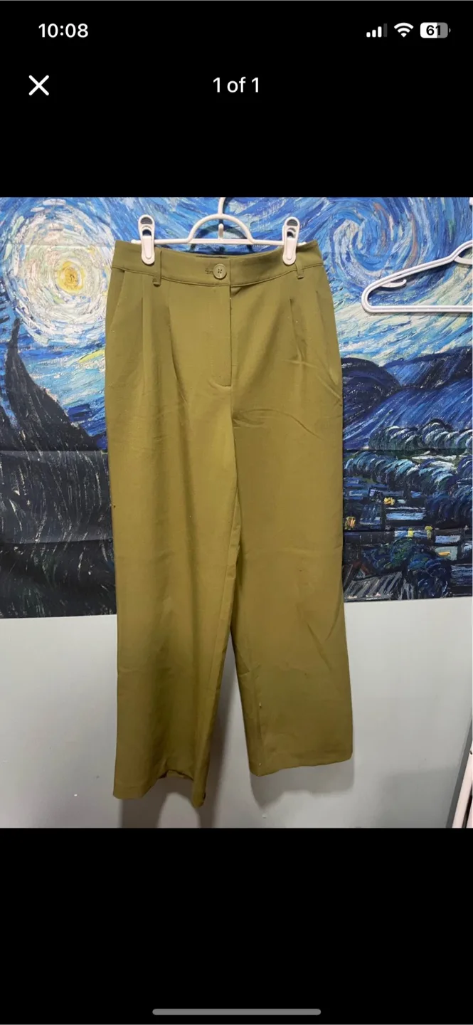 Green Pants thumbnail