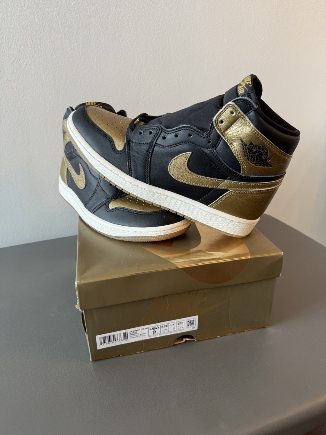 Jordan 1 Black Market Gold SZ9