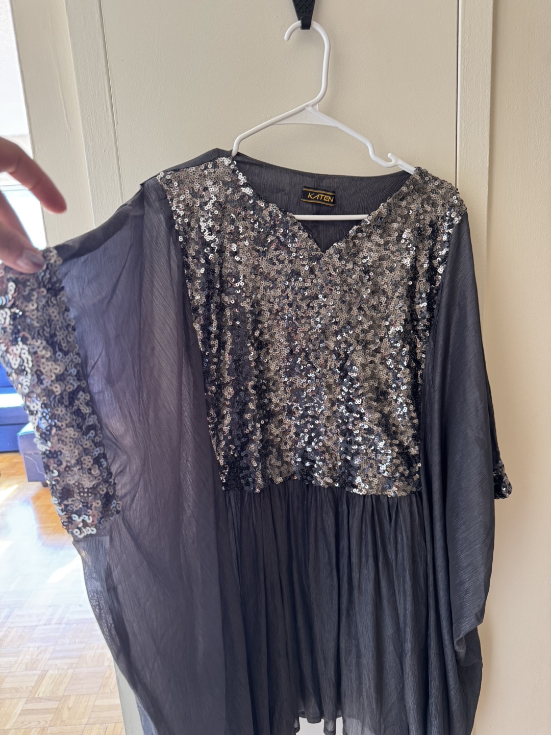 Katen Grey Sequin Dress - photo 2