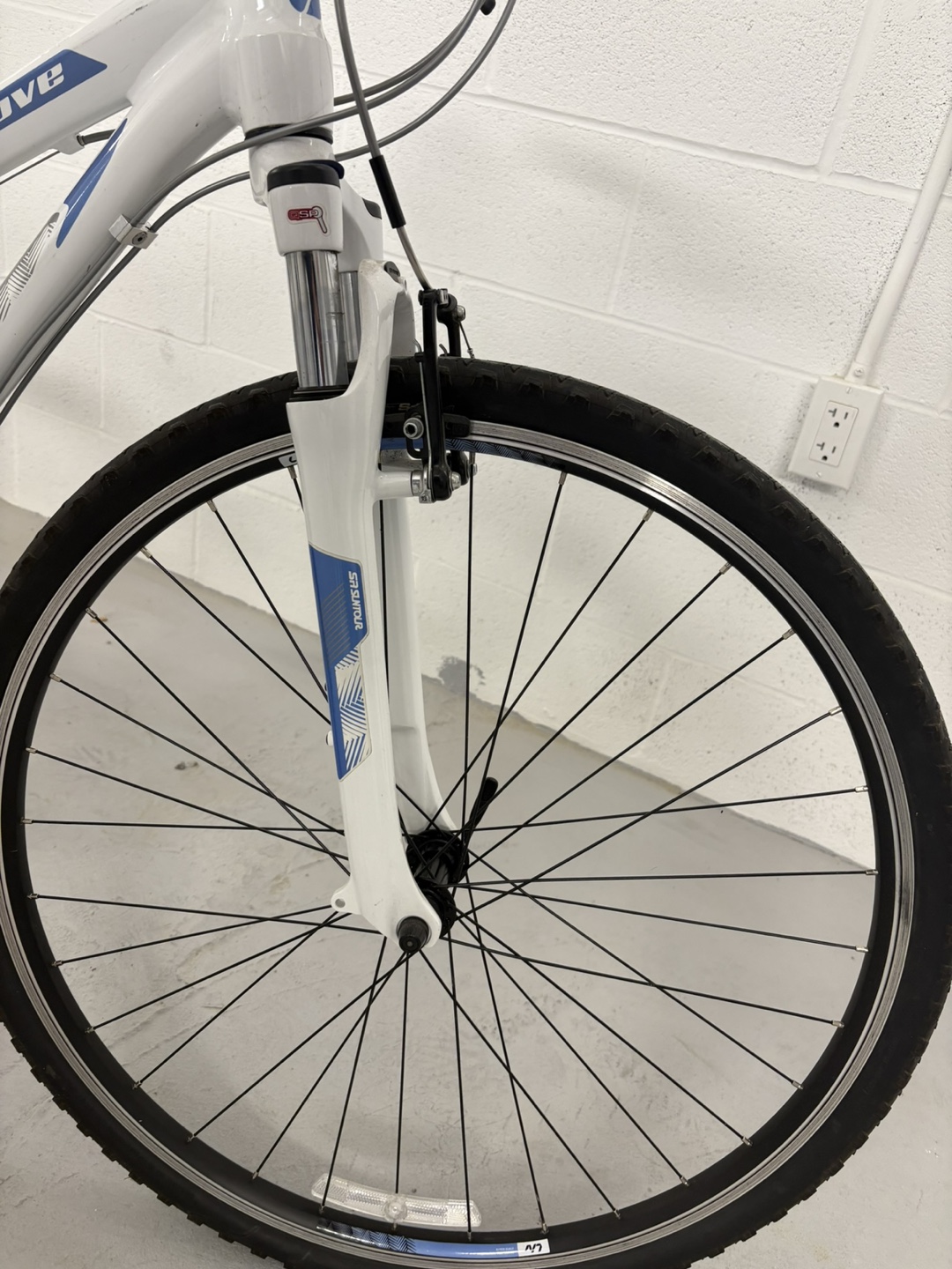 Liv Rove 3 Ladies Hybrid Bike - White - photo 4