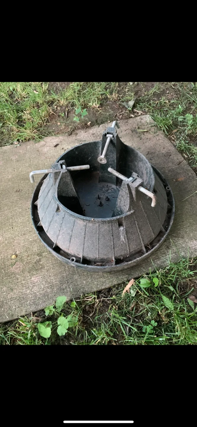 Christmas Tree Stand thumbnail