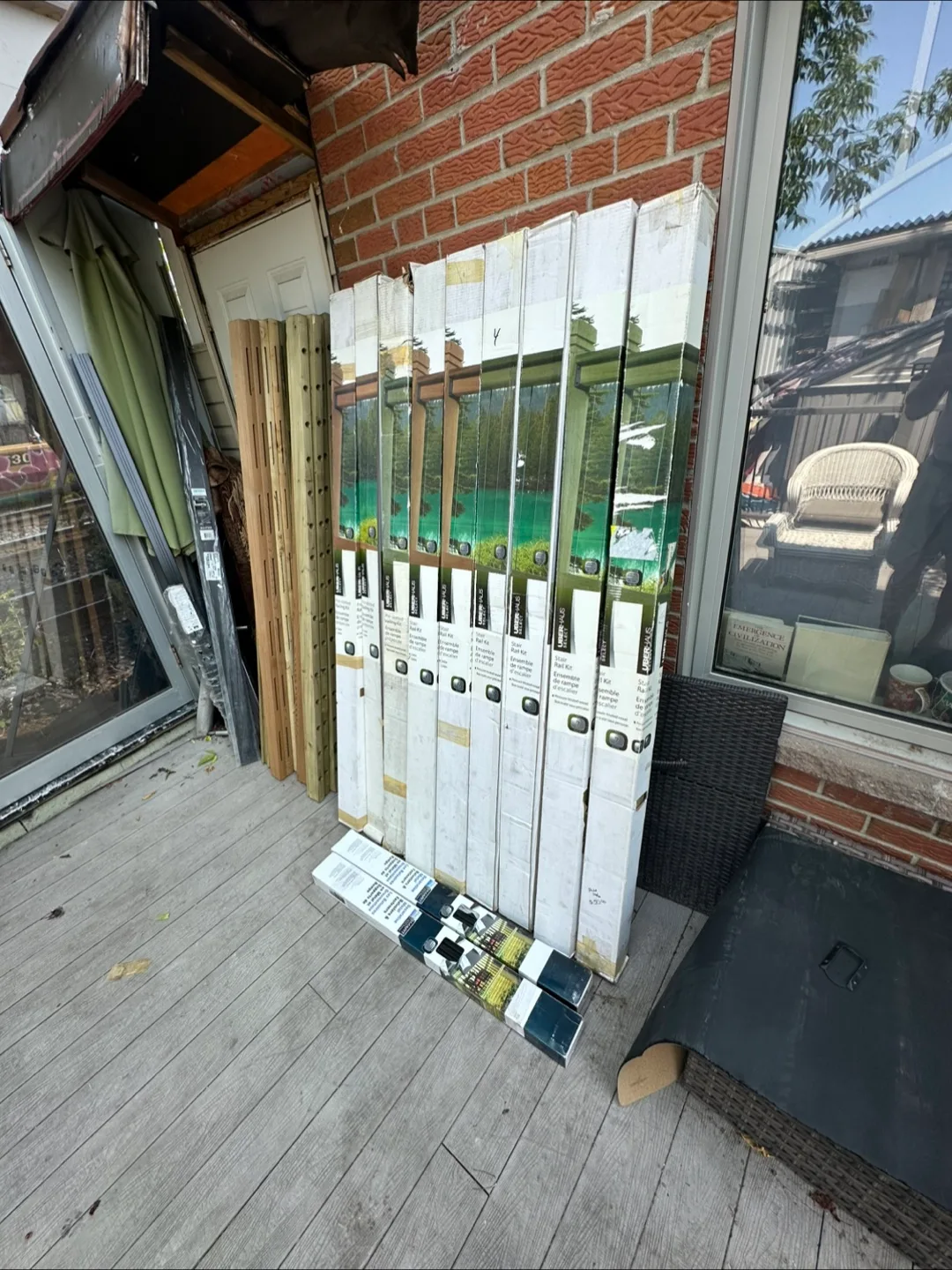 Uberhaus Pre-Slotted Railing Kit thumbnail