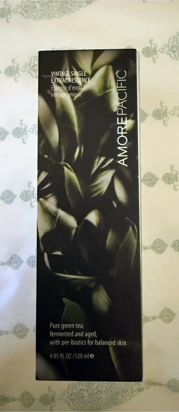 Amorepacific Vintage Single Extract Essence 4.05 fl oz image indicator(3)