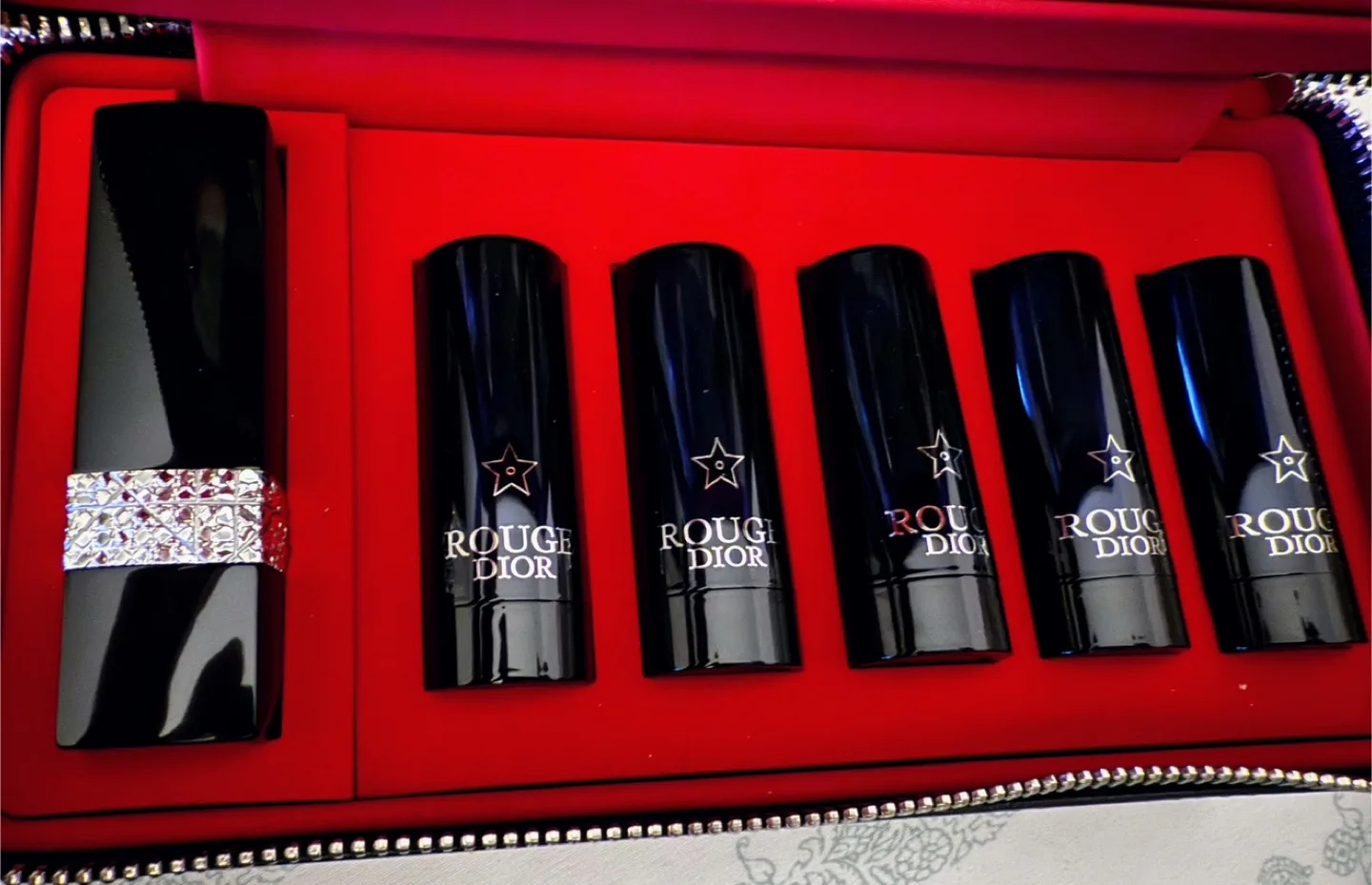 Dior Rouge Precious Rocks Refillable Jewel Lipstick Set image indicator(4)