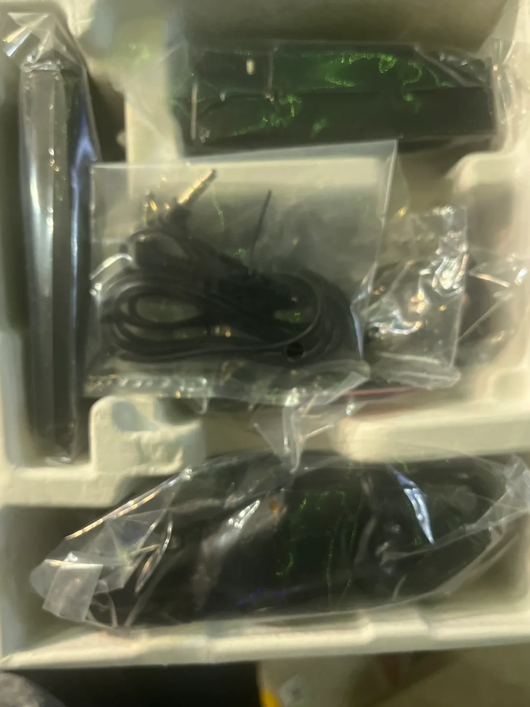 SiriusXM Onyx EZ Radio & Vehicle Kit - Brand New! image indicator(2)