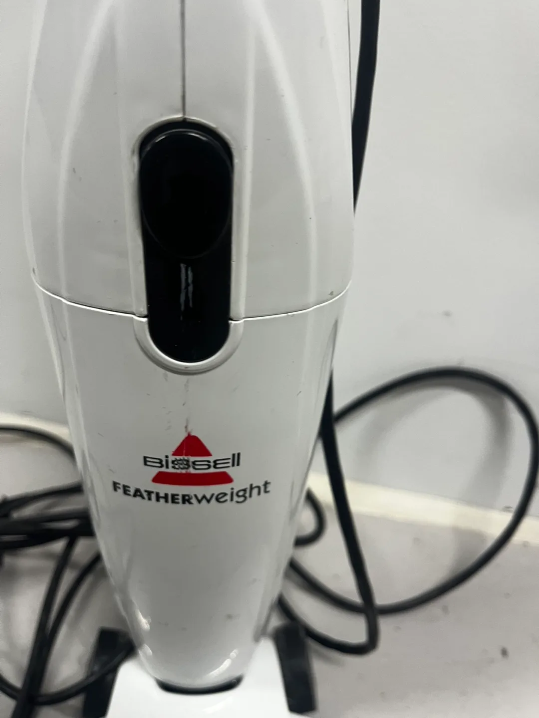 Bissell Featherweight Stick Lightweight Bagless Vacuum thumbnail
