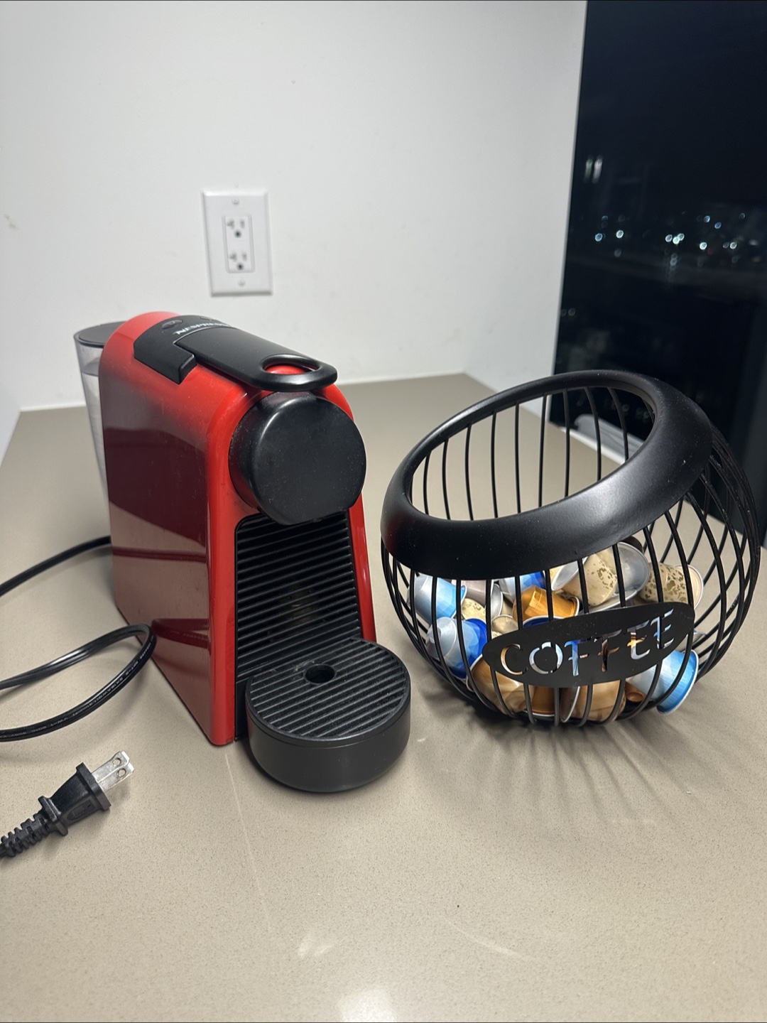 Nespresso Essenza Mini Red w/ Capsule Holder