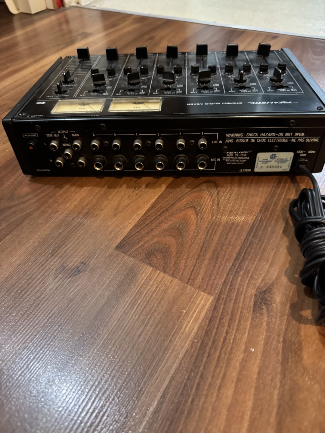 Realistic Stereo Audio Mixer (mic mixer) - photo 3