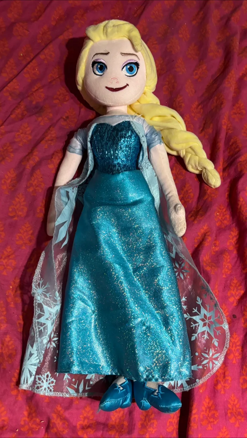 Disney Frozen Elsa Plush Doll (18 inches) thumbnail