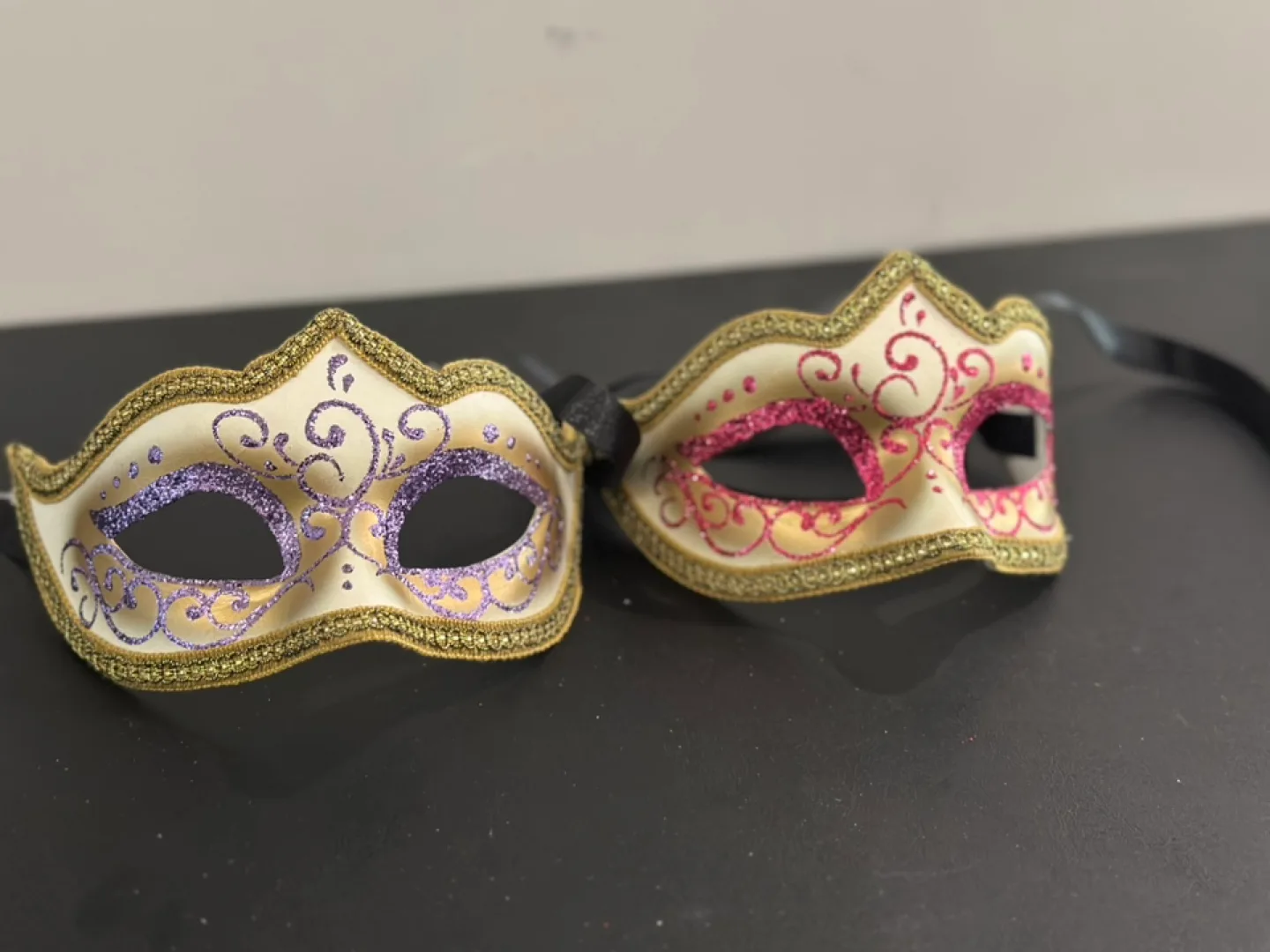 Venetian Masks - Hand Painted, Made in Italy thumbnail