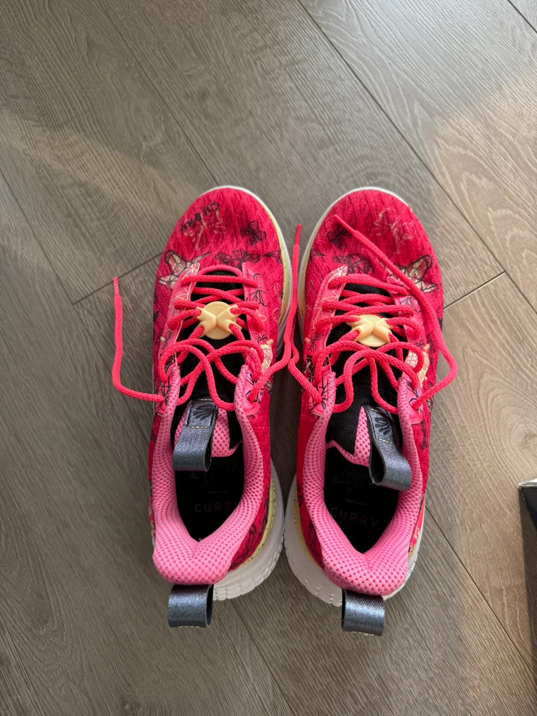 Under Armour Curry Flow 10 (US 10 men) image indicator(2)