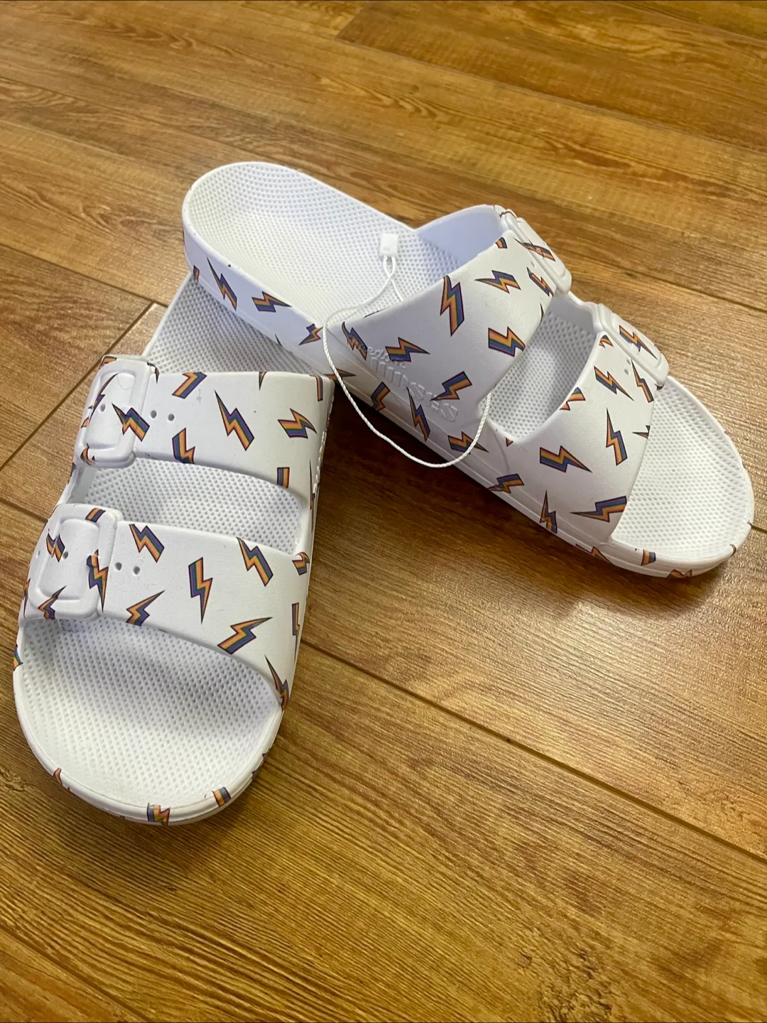 Women Slides image indicator(5)