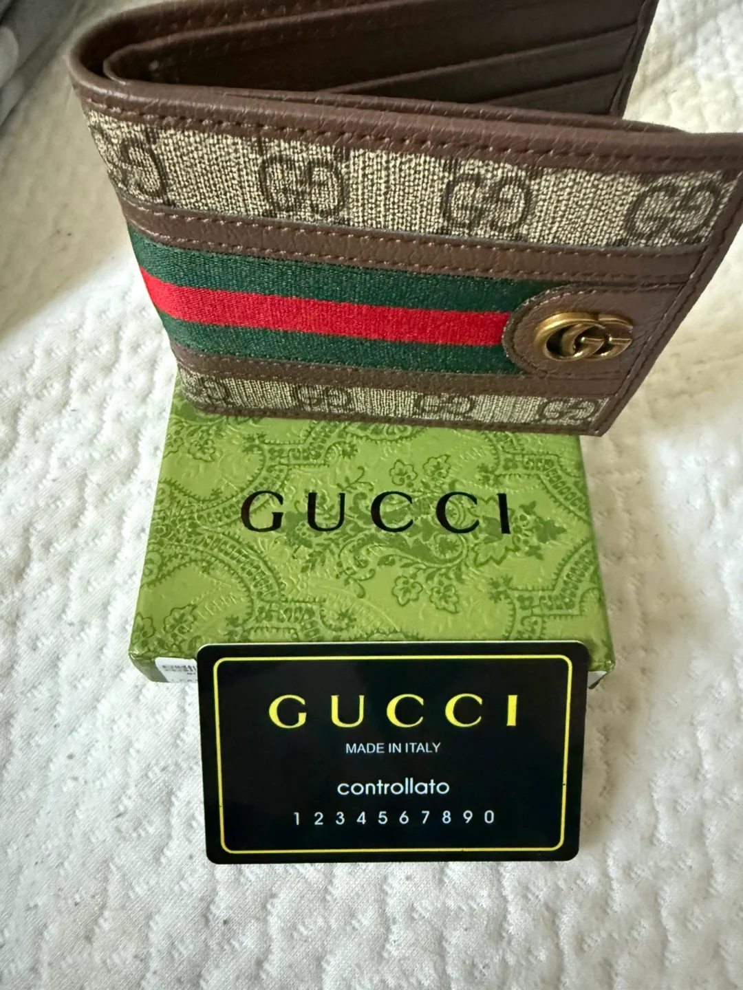 Gucci Wallet with Box image indicator(5)