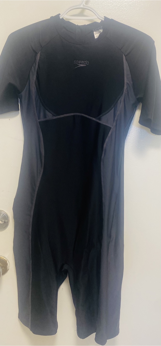 Swimming custome