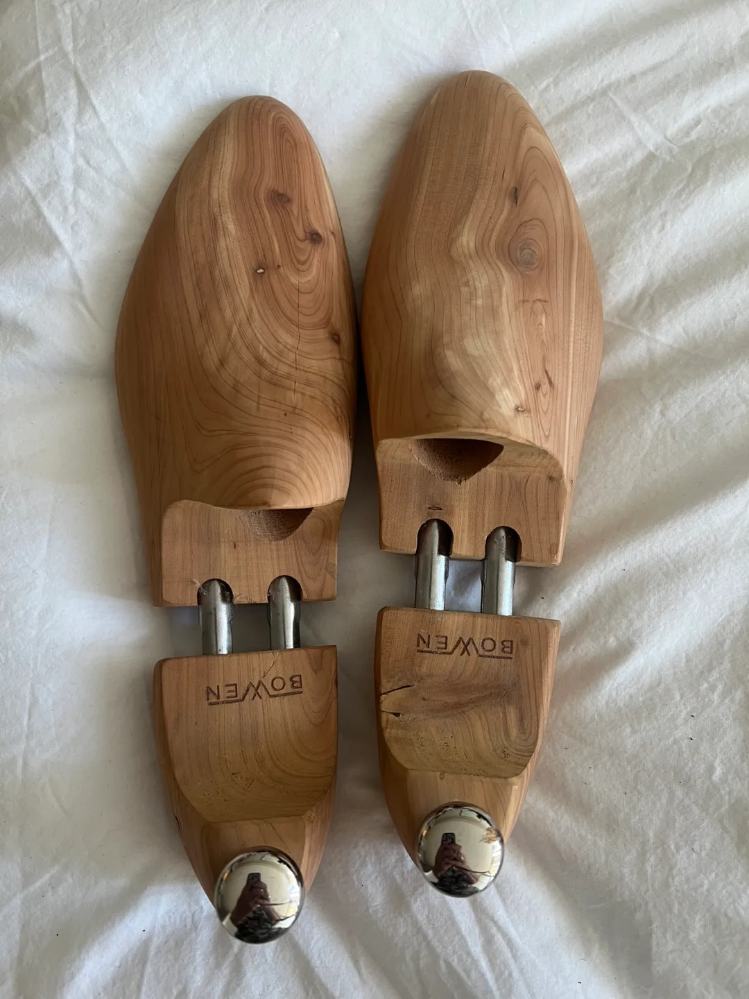 Bowen Cedar Wood Shoe Trees - Size 8 thumbnail