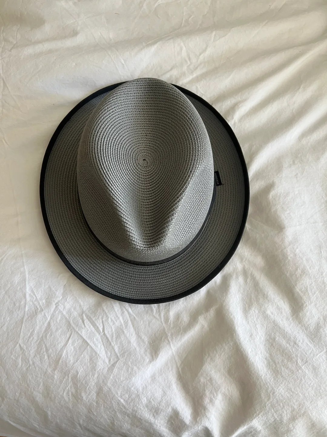 Stetson Grey Fedora Hat Size 7 1/8 thumbnail