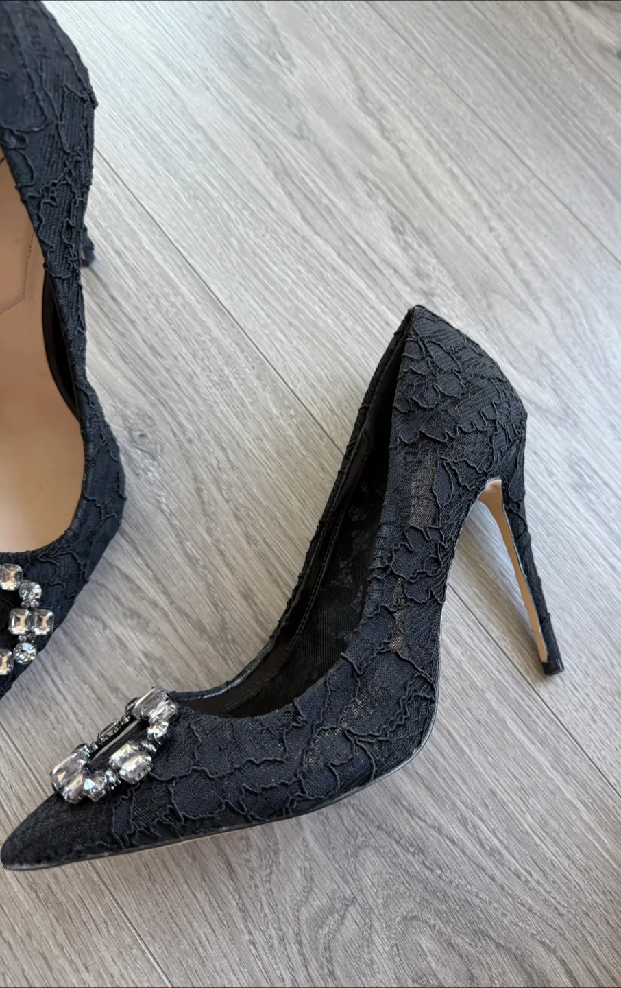 Brand New ALDO Black Lace Heels image indicator(2)