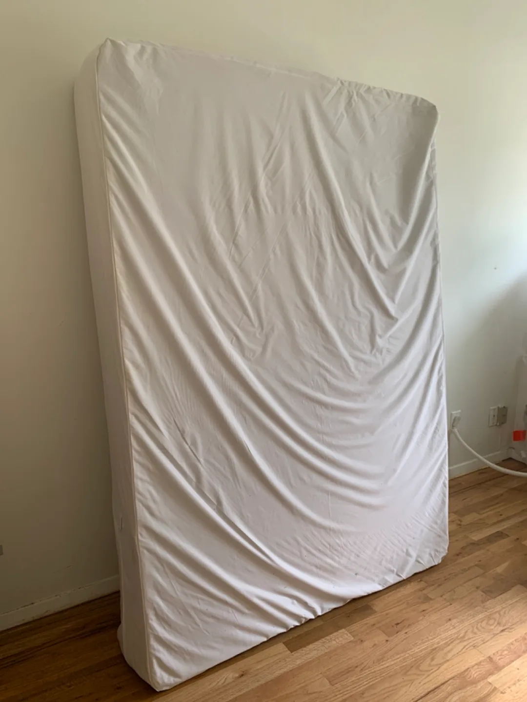 Full size Saatva Full Size 11.5” Luxury Firm Mattress thumbnail