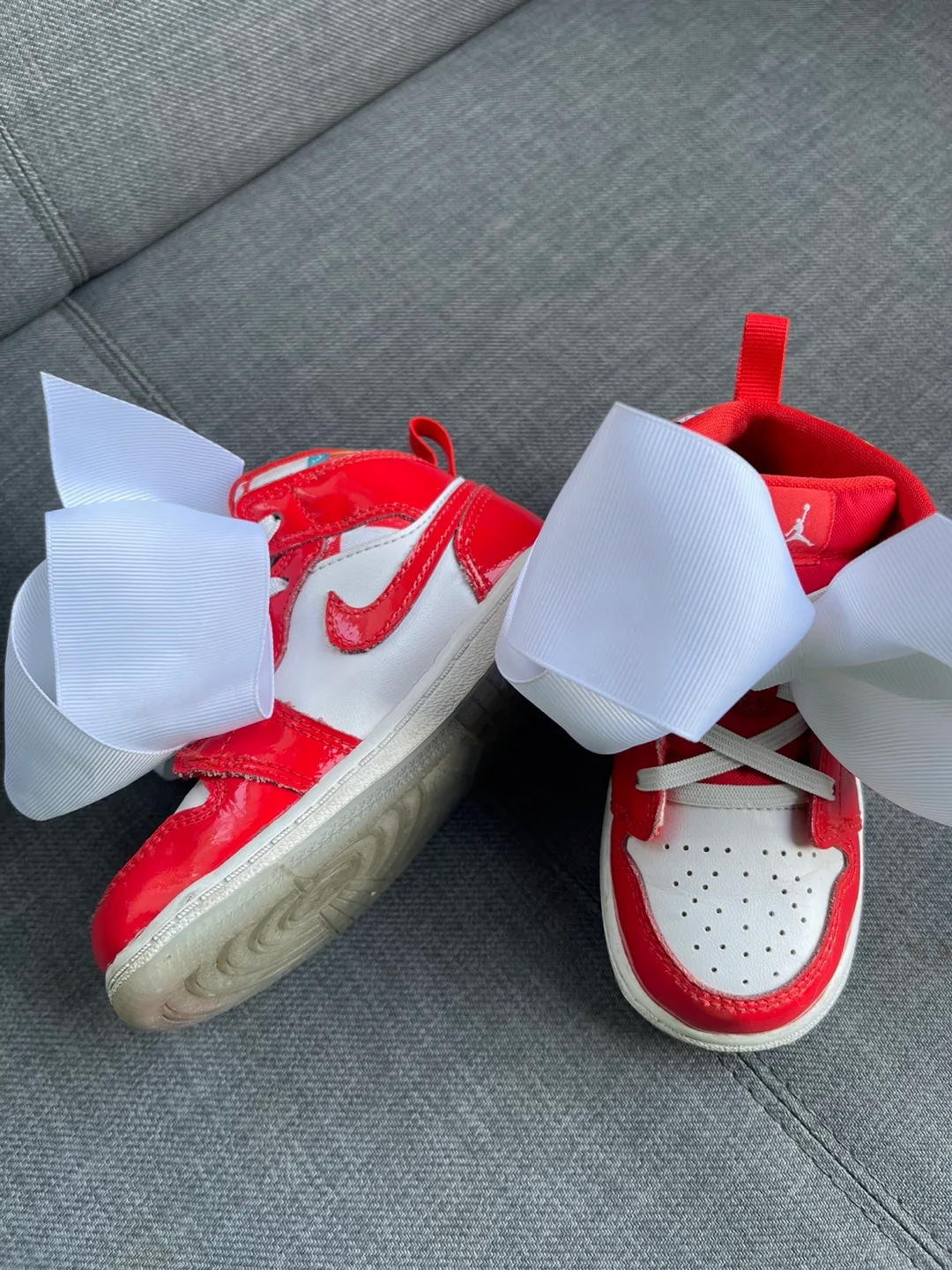 Jordan 1 Toddler Shoes - Red/White size 8c image indicator(2)