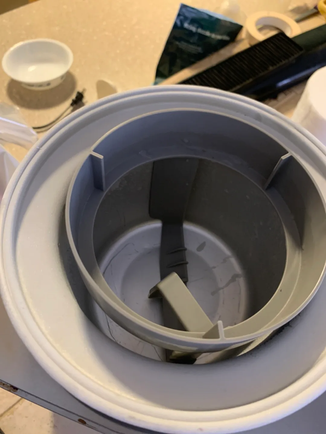 Cuisinart 2Qt Frozen Yogurt-Sorbet & Ice Cream Maker image indicator(2)