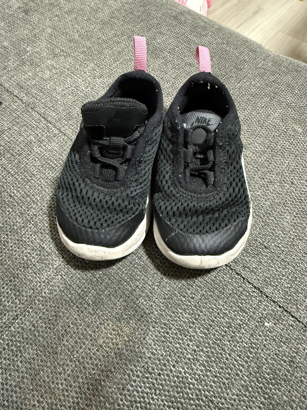 Nike Kids' Shoes - Size 4.5 - photo 3