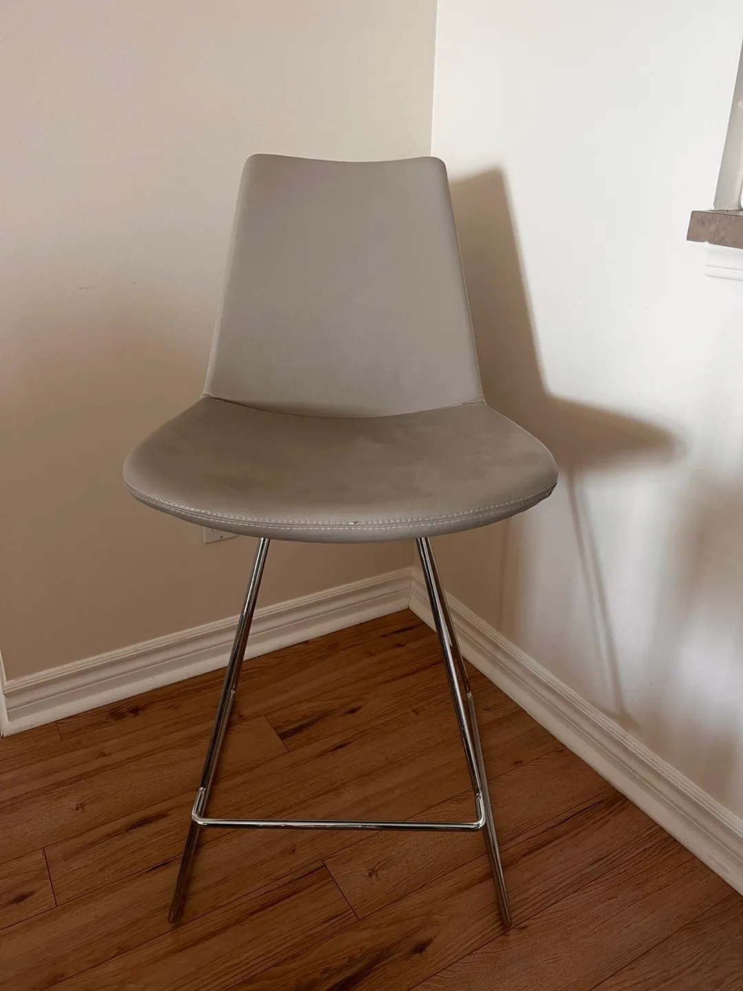 Bar Stool Set of 2 with Chrome Legs (26 Inches) thumbnail
