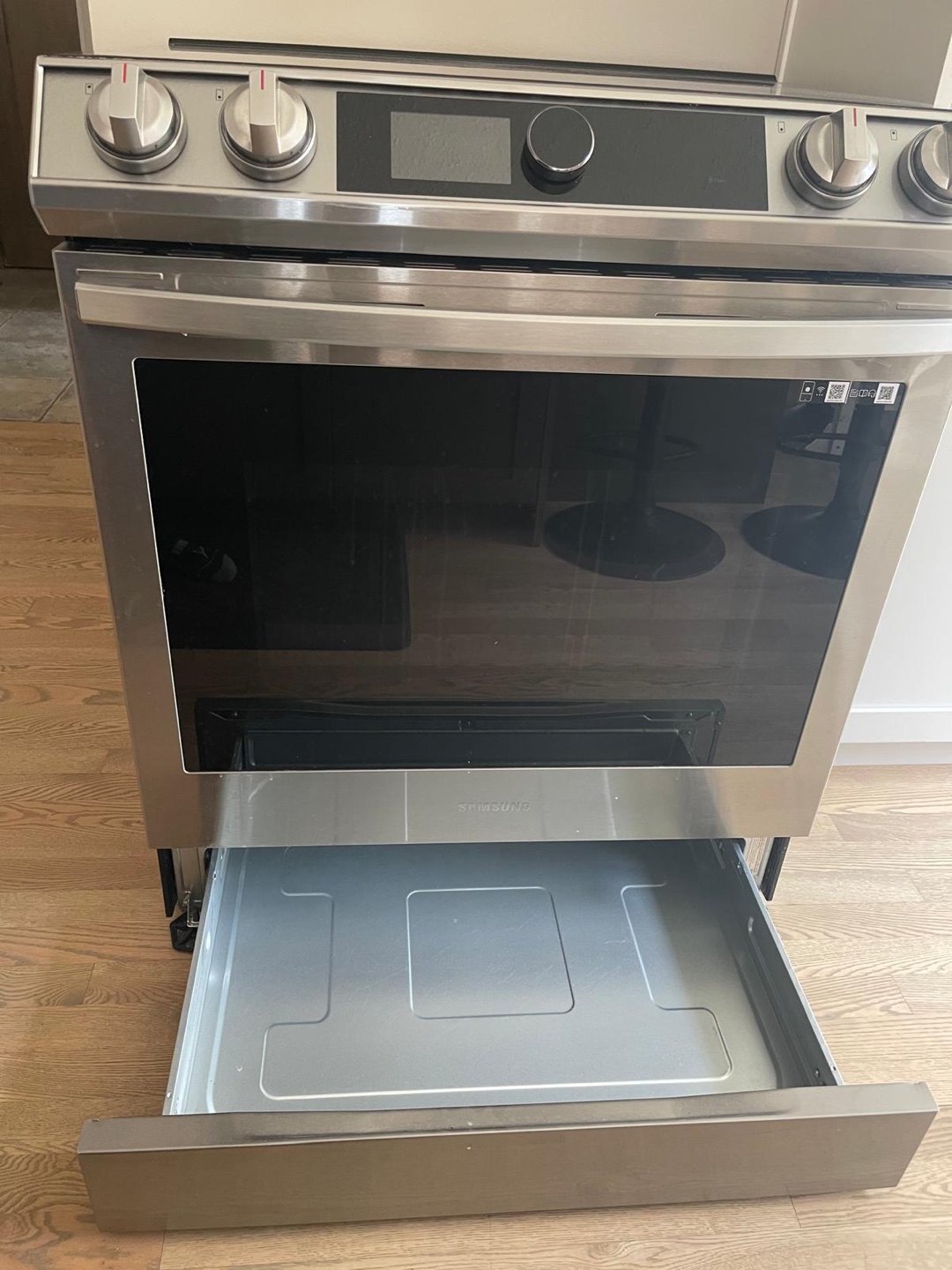 Samsung Schott Ceran Glass Induction Cooktop - photo 3