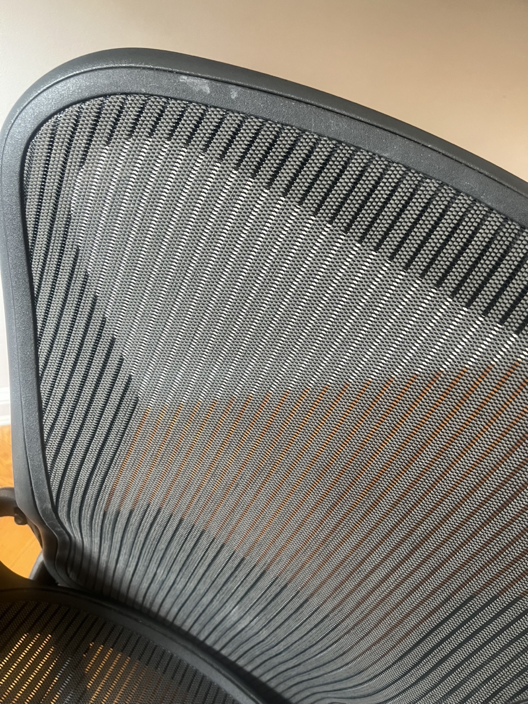 Herman Miller Aeron Office Chair - Black - photo 3
