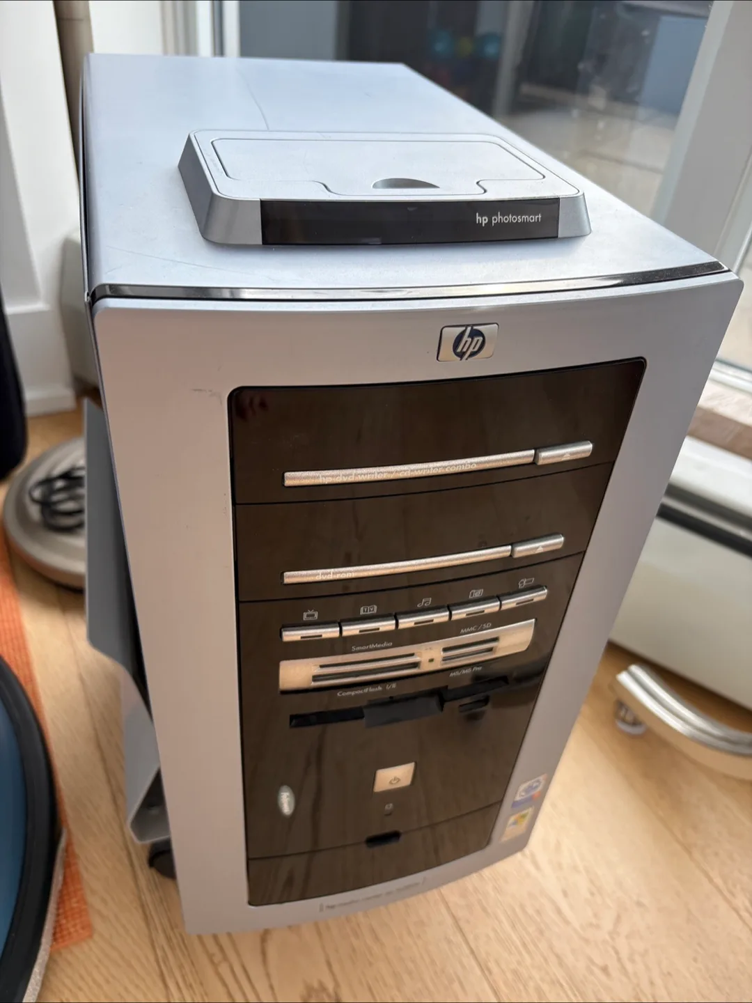 HP Media centre CD/DVD drives & Card reader, fan, working thumbnail