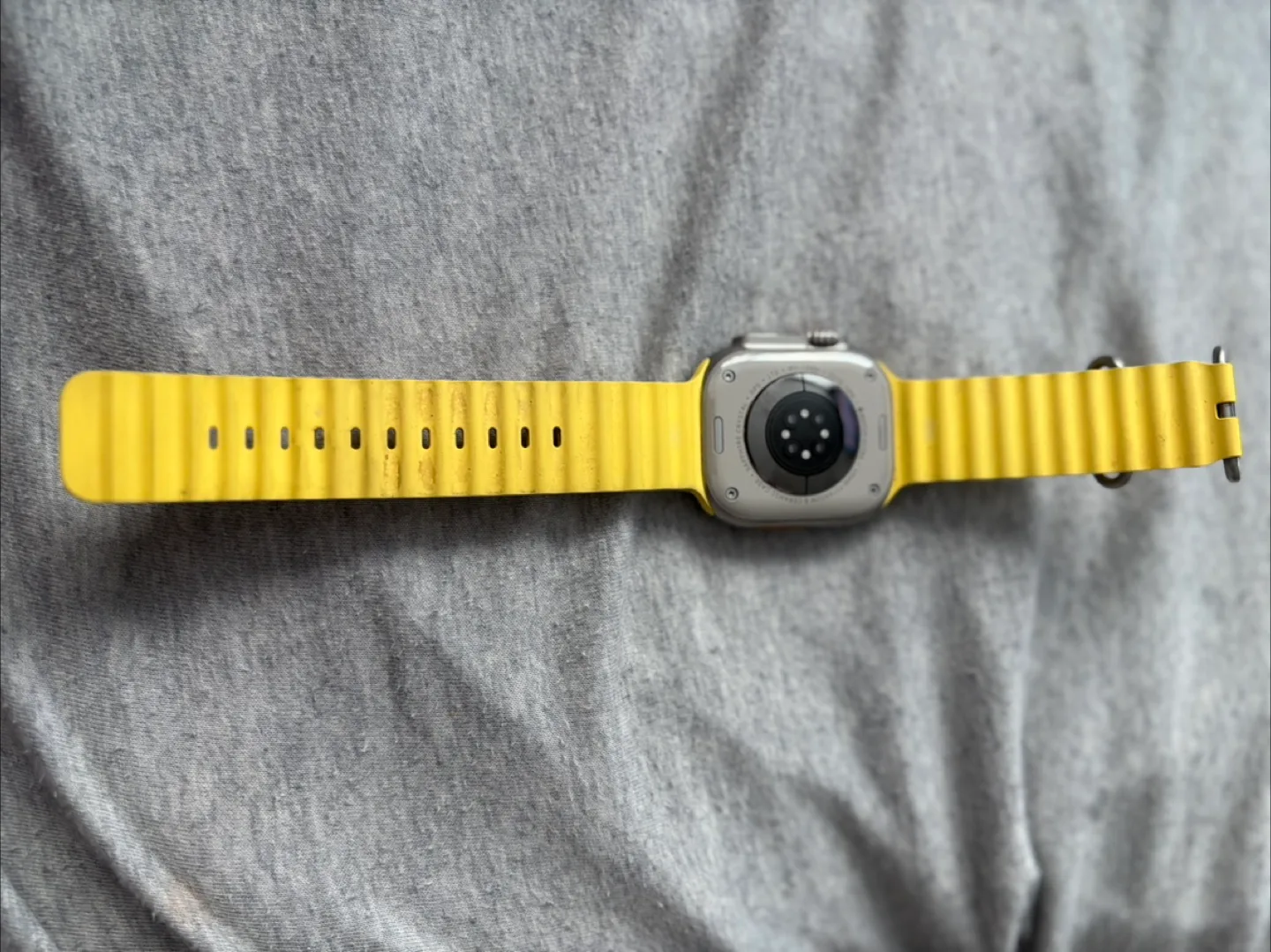 Apple Watch Ultra 1, 49mm image indicator(2)