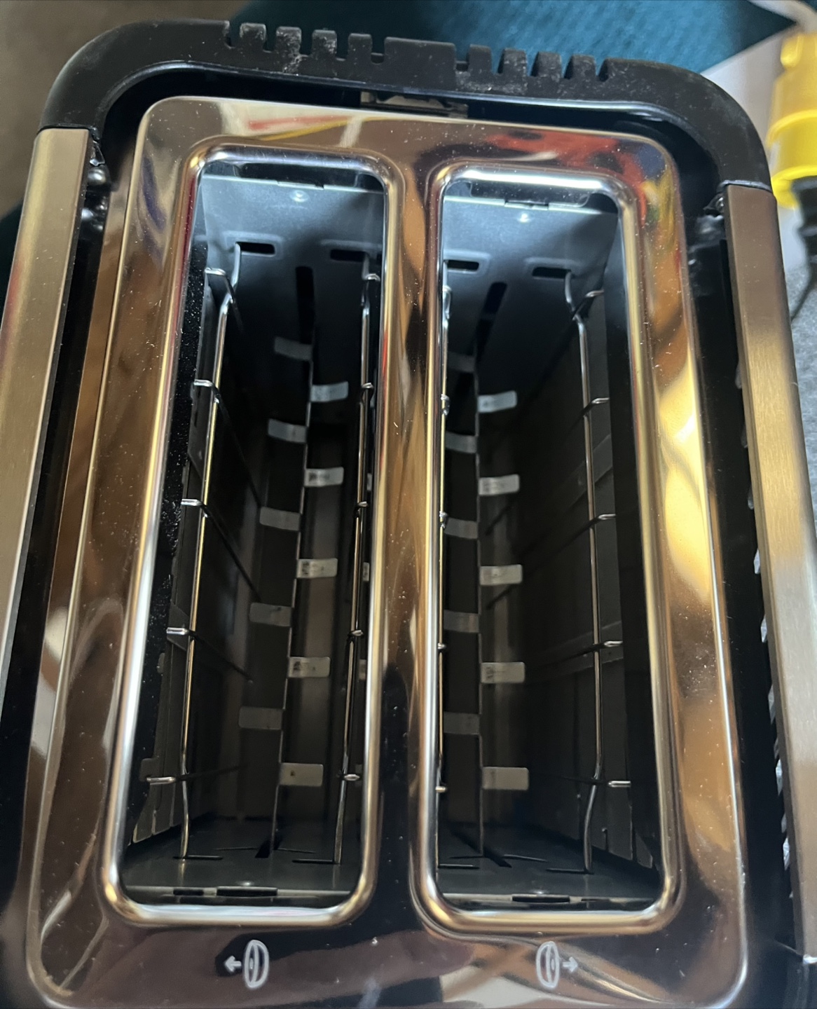 Chefman Smart Touch 2-Slice Digital Toaster - photo 4