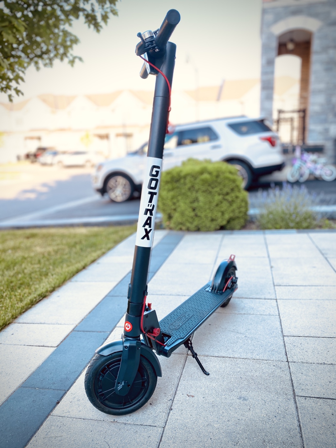 Gotrax GXL V2 Series Electric Scooter - photo 2