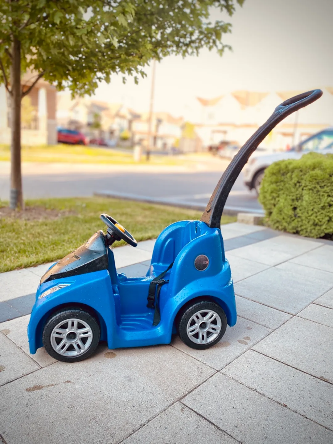Little Tikes Step2 Push Around Buggy Ride-On Car thumbnail