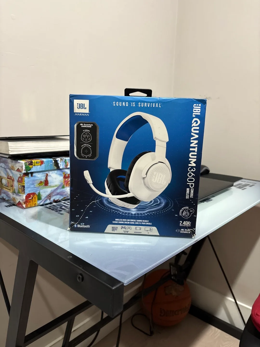 New JBL Quantum 360P Wireless Gaming Headset - White thumbnail