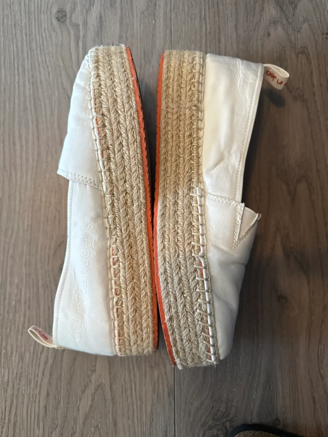 Calvin Klein shoes image indicator(2)