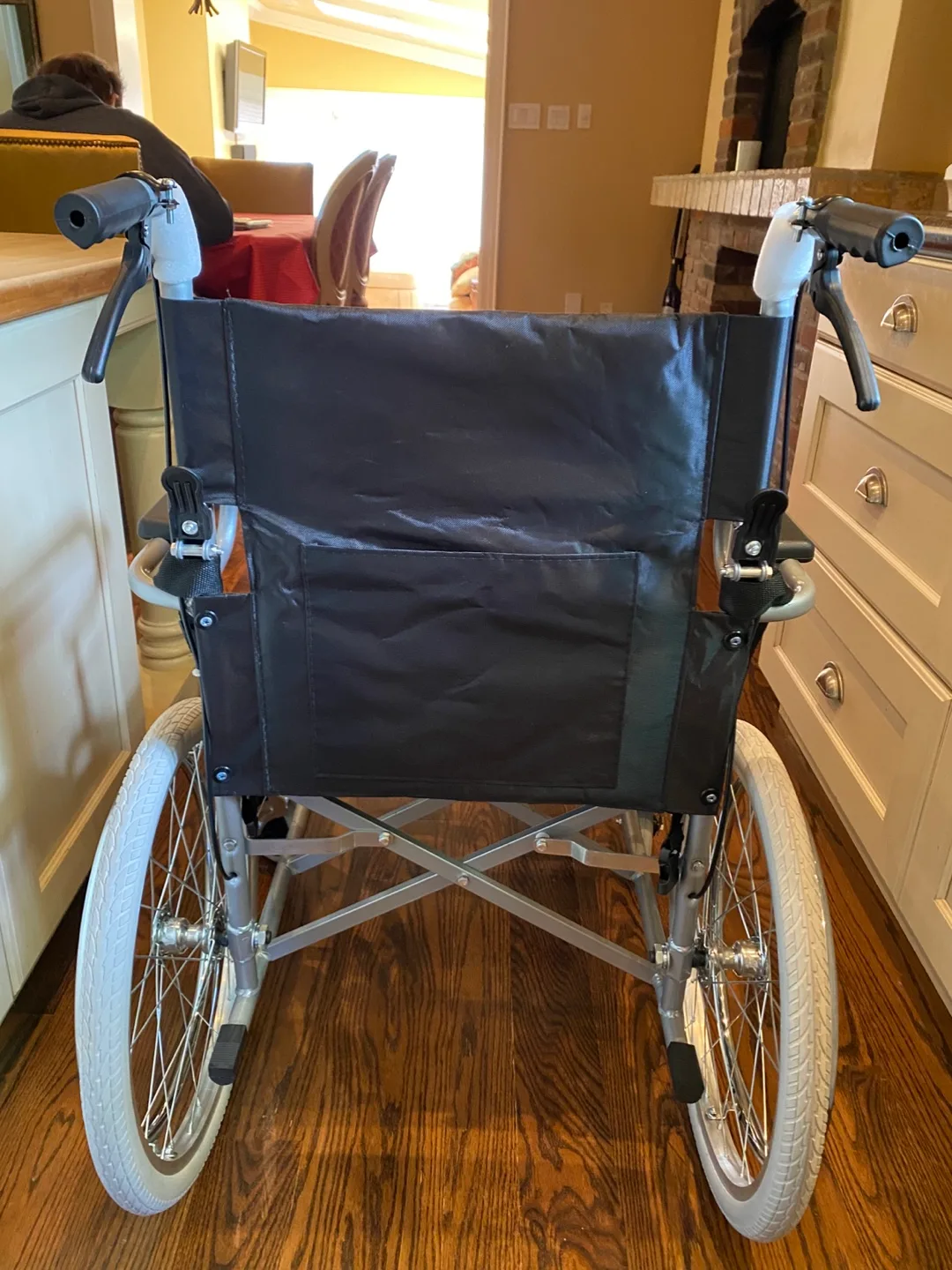 Wheelchair Lightweight and Foldable