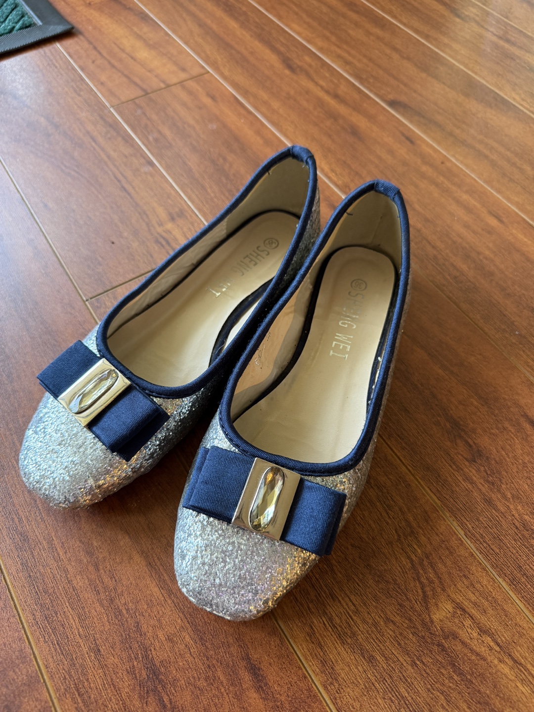 Girls Silver Glitter Flats - Size 6