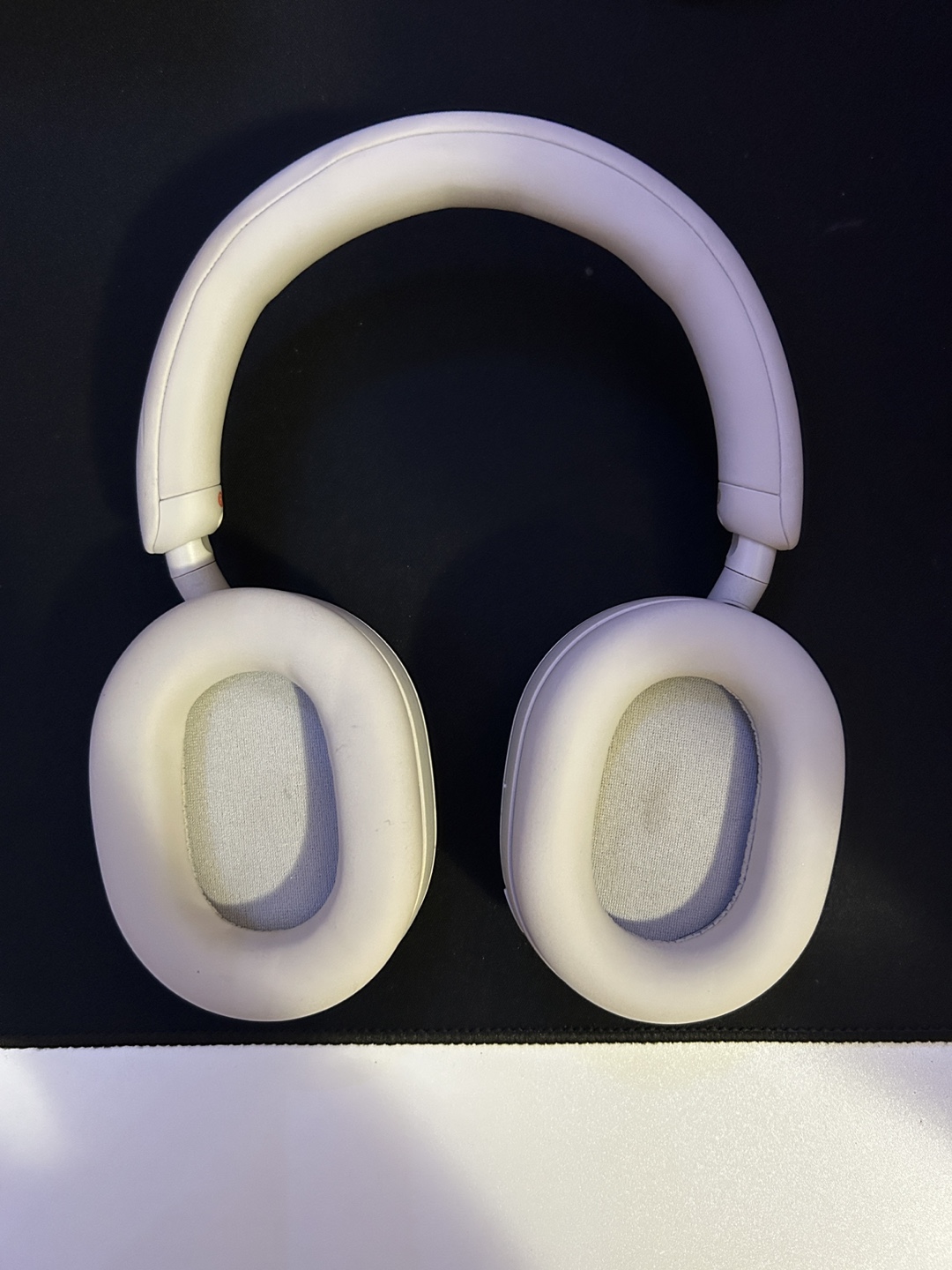 Sony WH-1000XM5 Wireless Headphones - Beige - photo 2