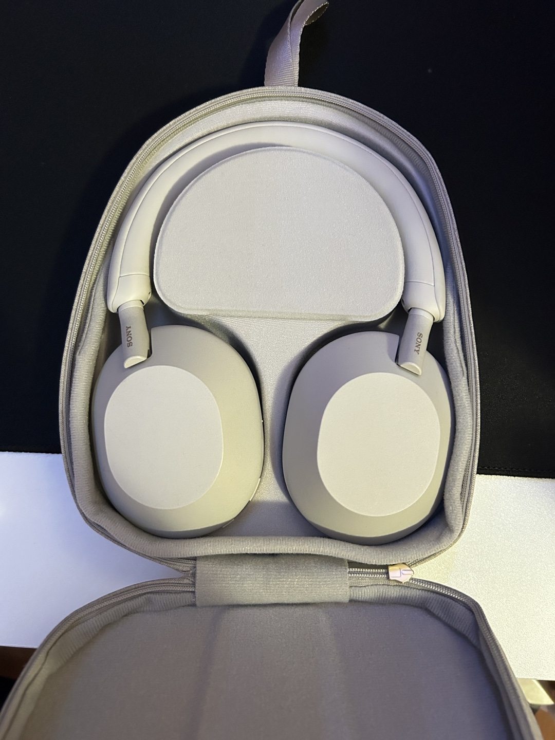 Sony WH-1000XM5 Wireless Headphones - Beige - photo 4