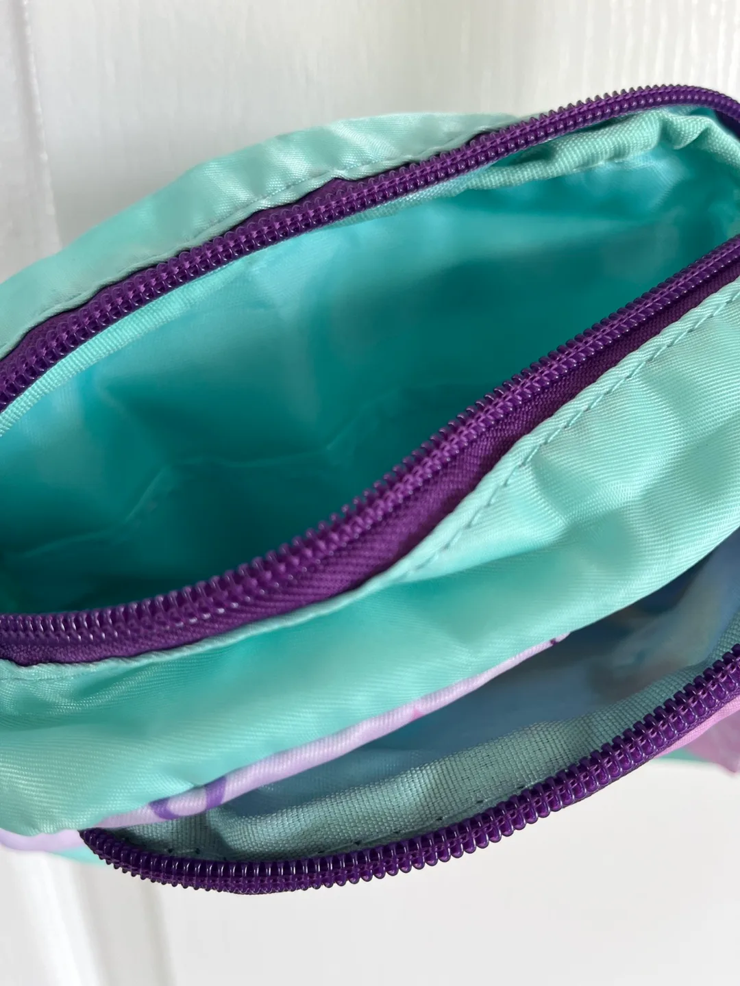 Disney Frozen Shoulder Bag image indicator(4)