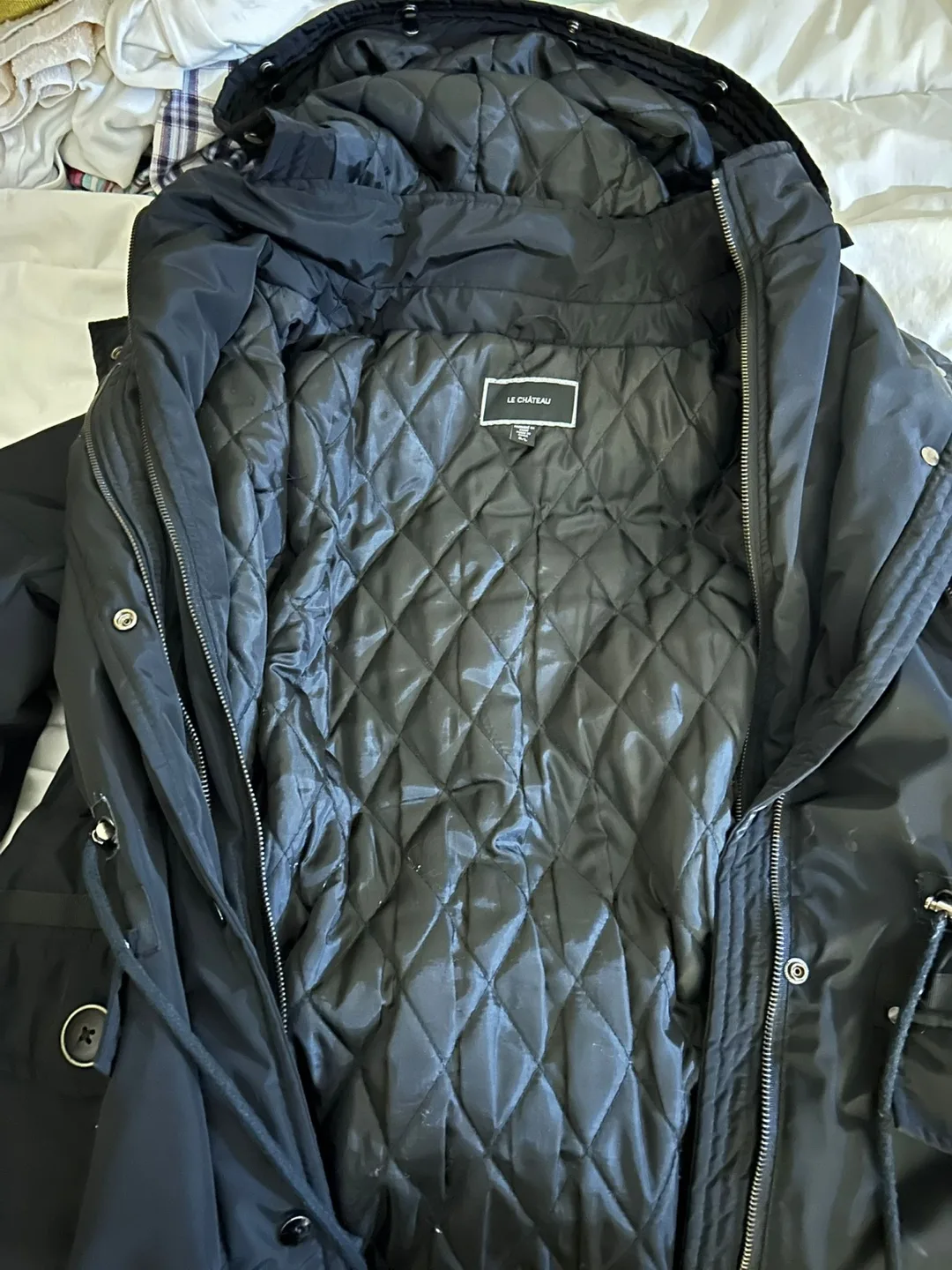 Le Chateau Black Winter Parka image indicator(4)