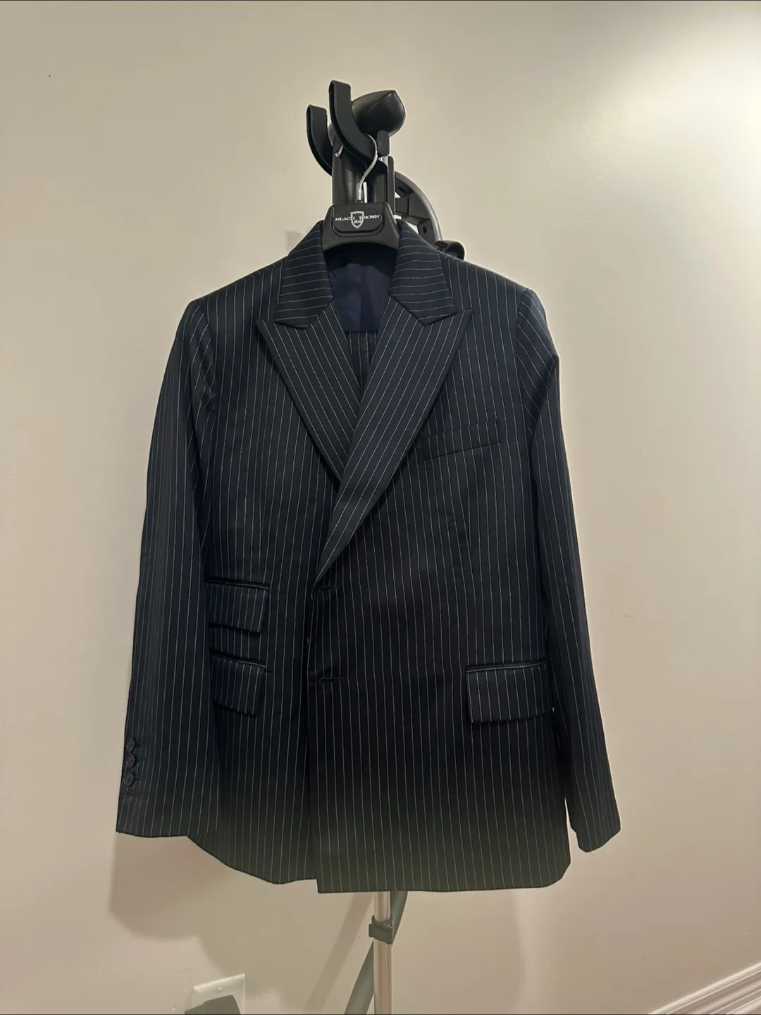 Two men’s suits for total $50 | size 38/40 image indicator(2)