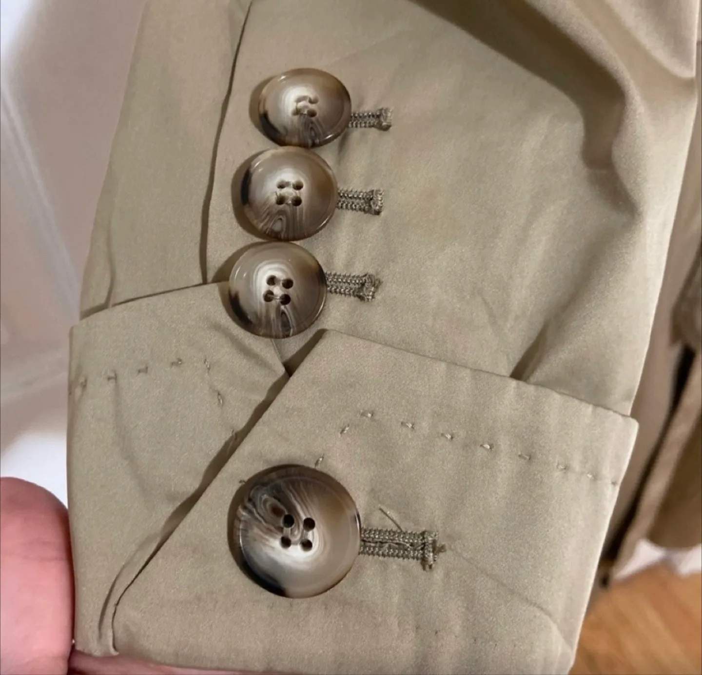 Jones New York Classic Tan Double Breasted Trench Coat Size L image indicator(7)