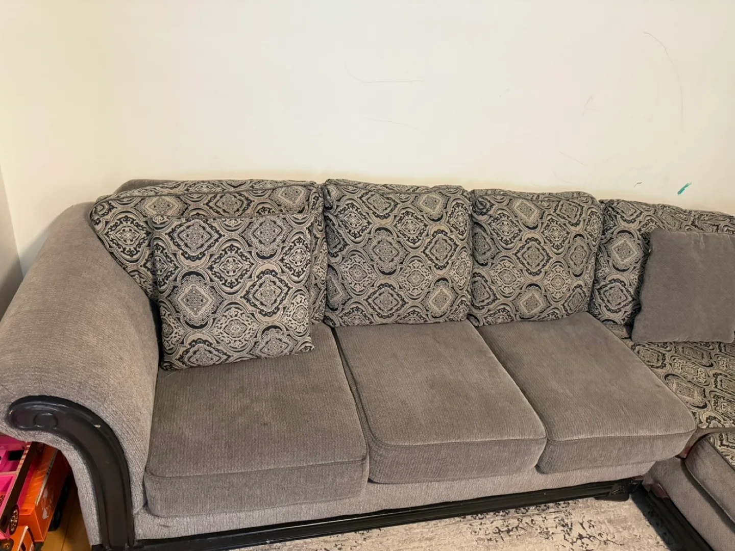 Sectional Sofa - Grey image indicator(5)