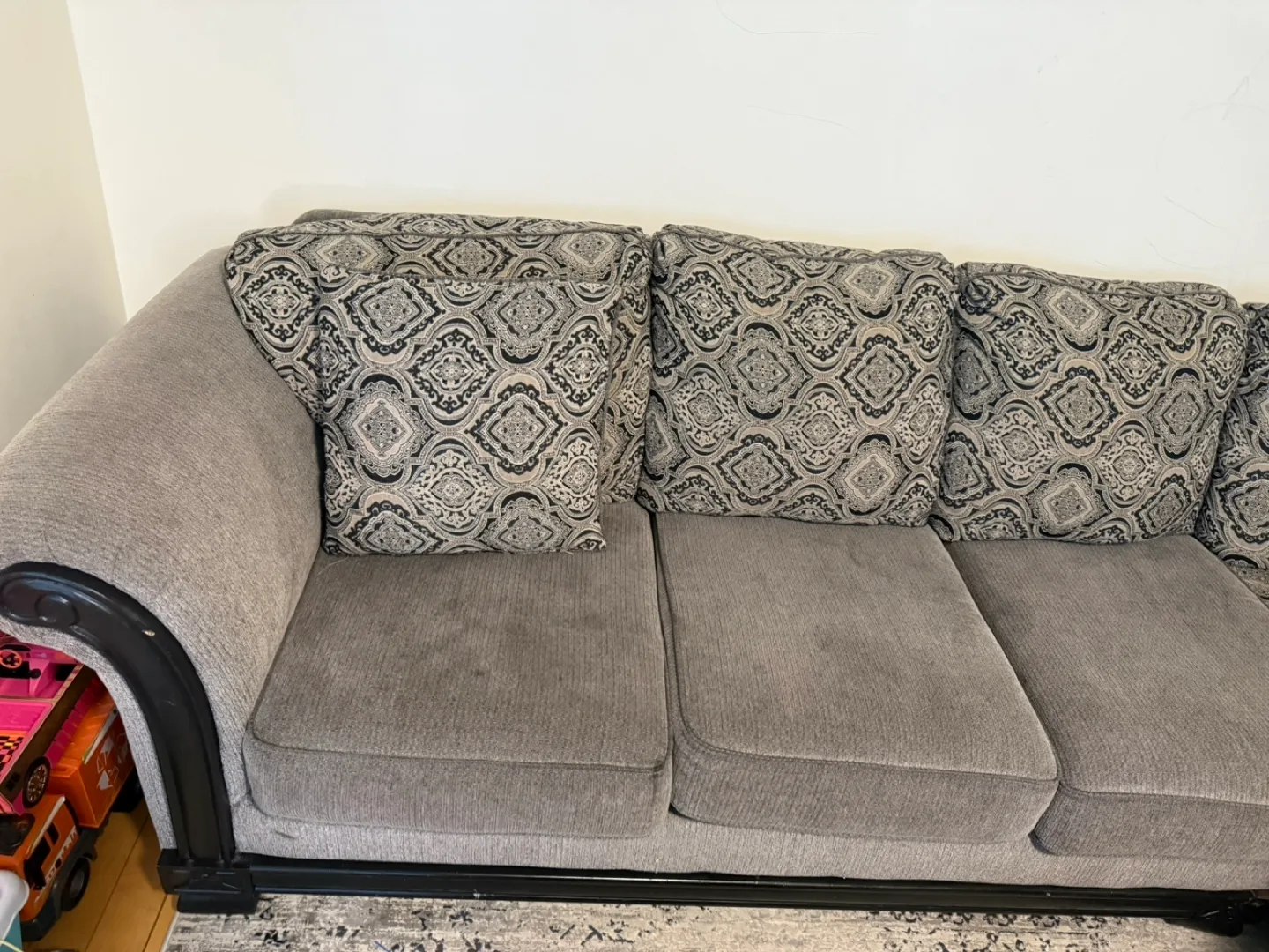 Sectional Sofa - Grey image indicator(3)