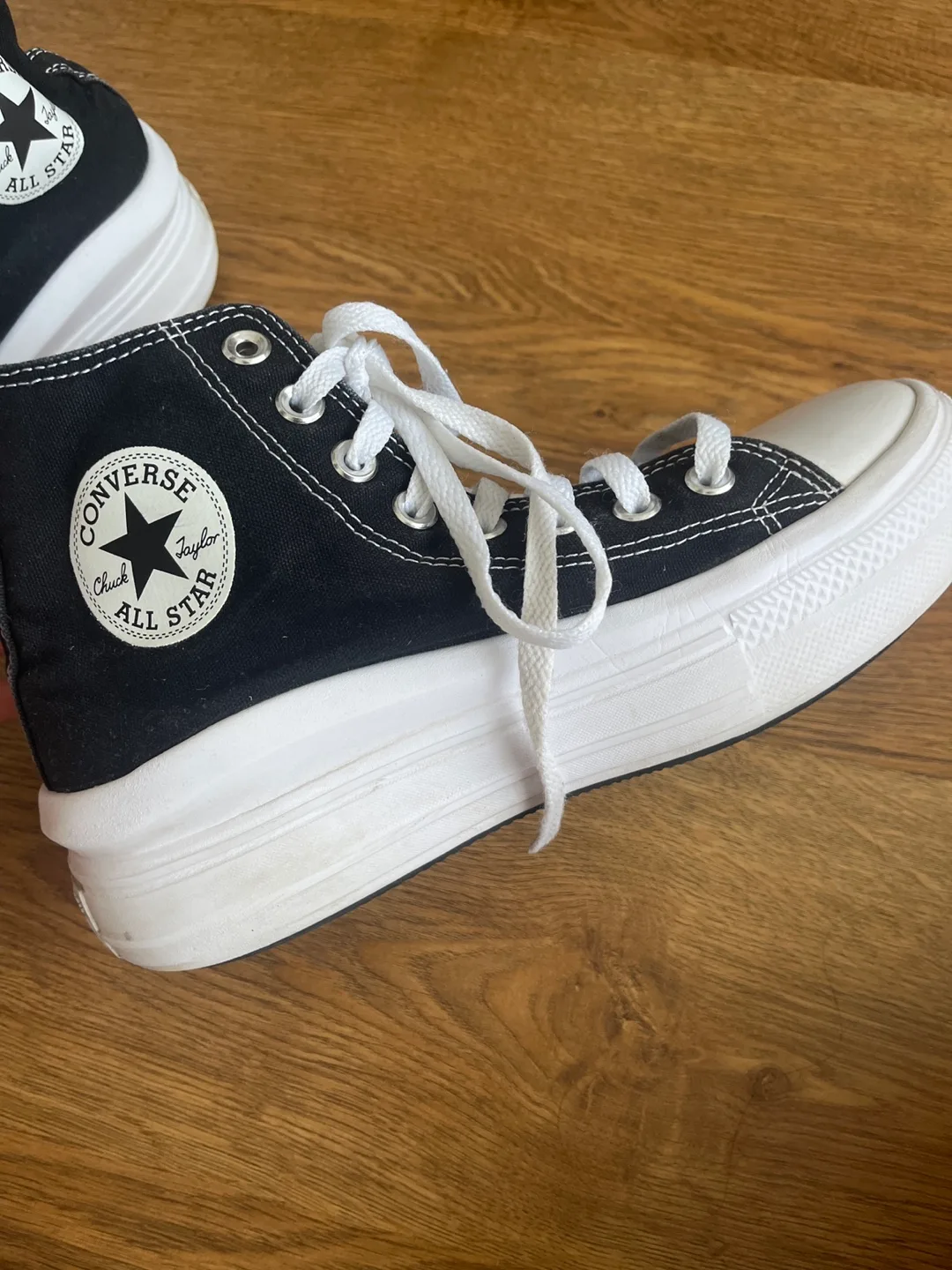 Converse Chuck Taylor All Star Lift High Top - US 7 image indicator(2)