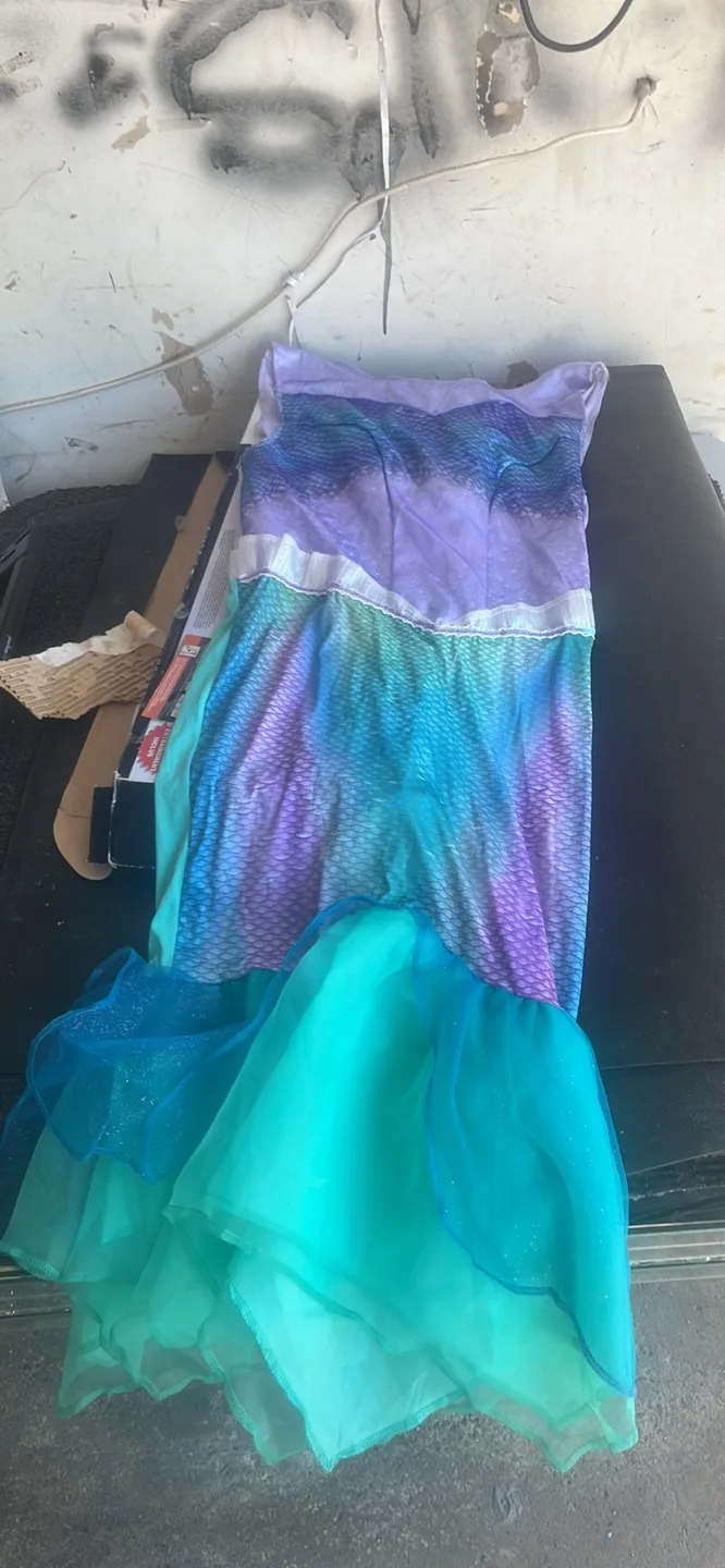 Disney Little Mermaid Costume - Size S thumbnail